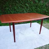 Table à manger scandinave en teck par Aalf Aarseth pour Gustav Bahus