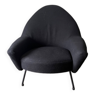 770 armchair by Joseph André Motte