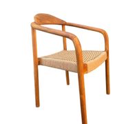 Ensemble de 4 chaises en bois massif avec cordon et accoudoirs