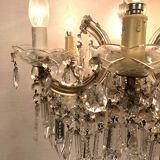 Chandelier with pendeloques tassels and glass pads