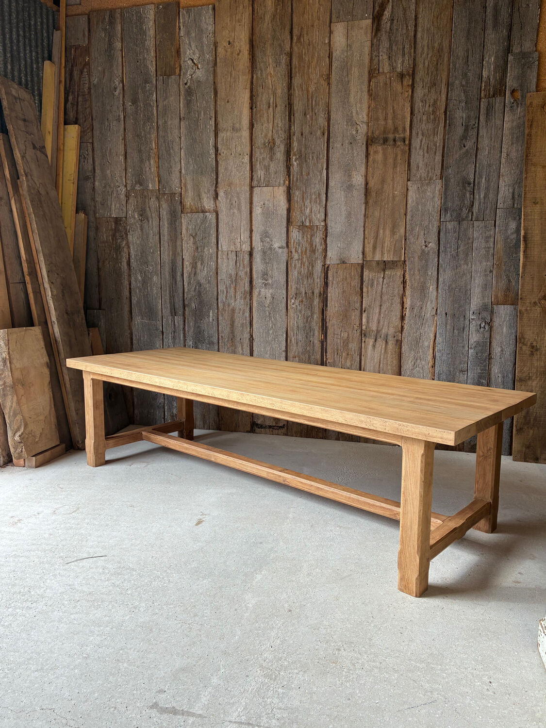 XXL farmhouse table in solid oak