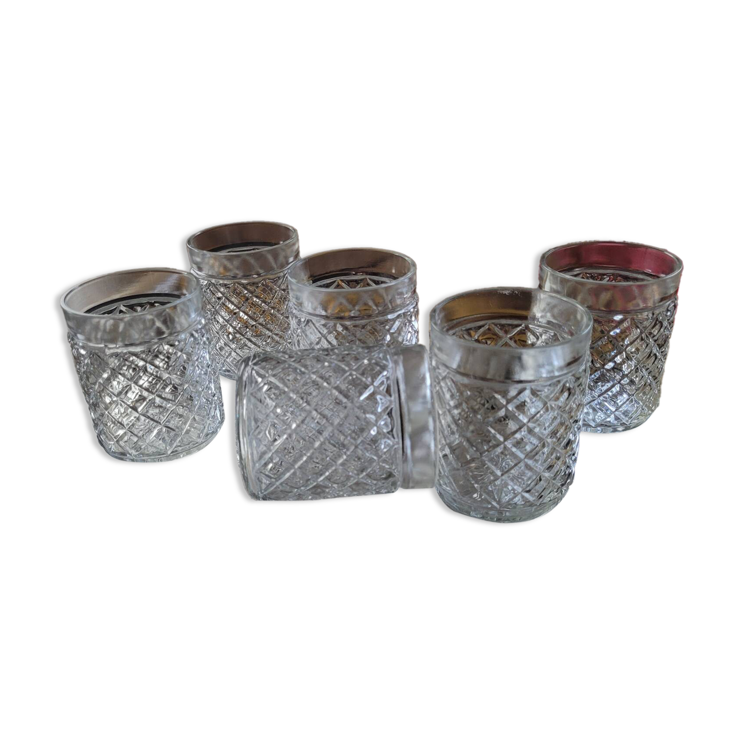 6 verres Nestlé – verre pressé à facettes – années 70.