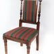 Ensemble de six chaises de salle à manger en chêne et rembourrées de tissu rayé, années 1920