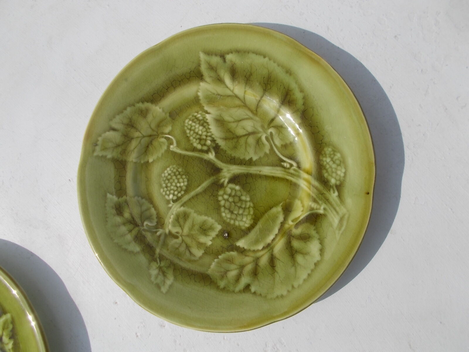 set of 5 plates slurry Choisy Le Roi HB & Cie