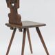 Chaise escabelle