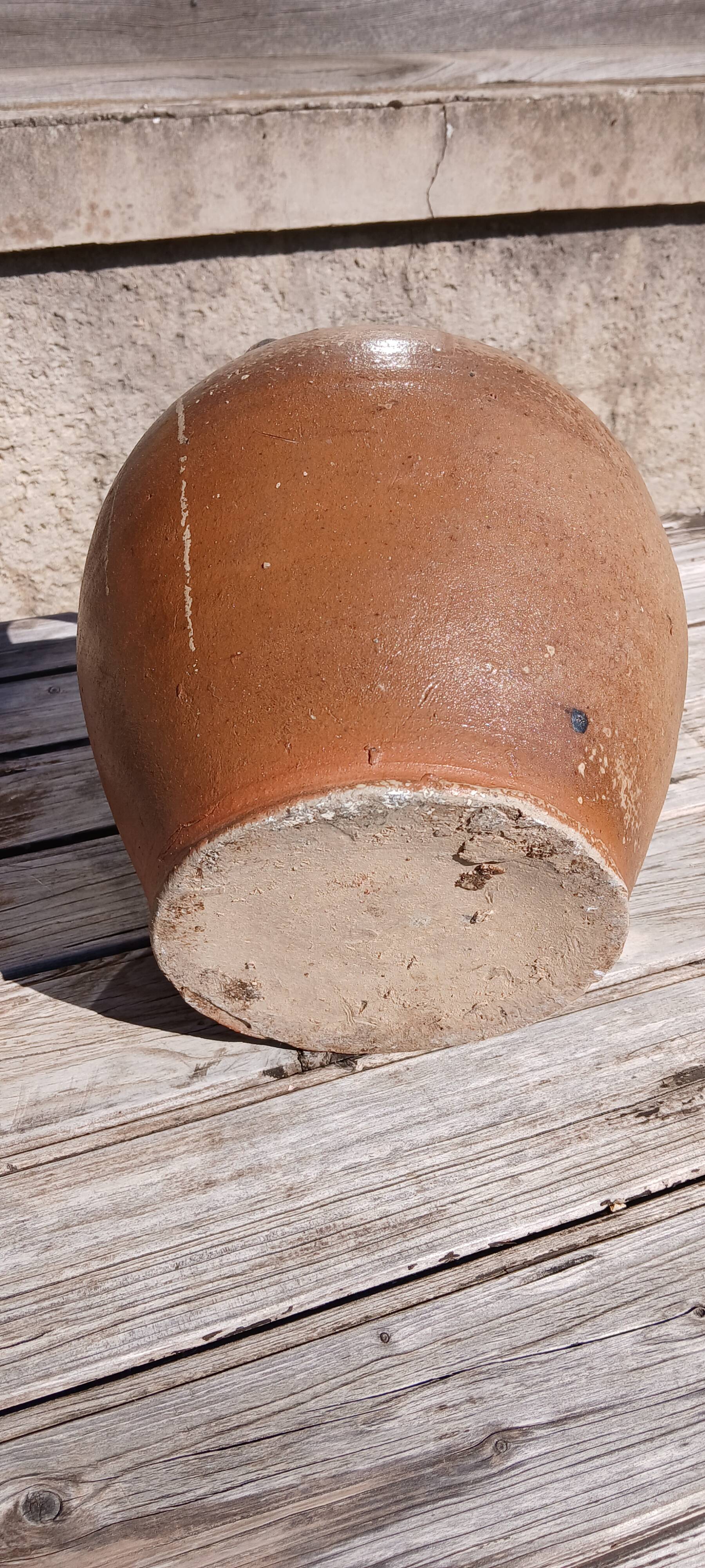 Large ancient terracotta jar