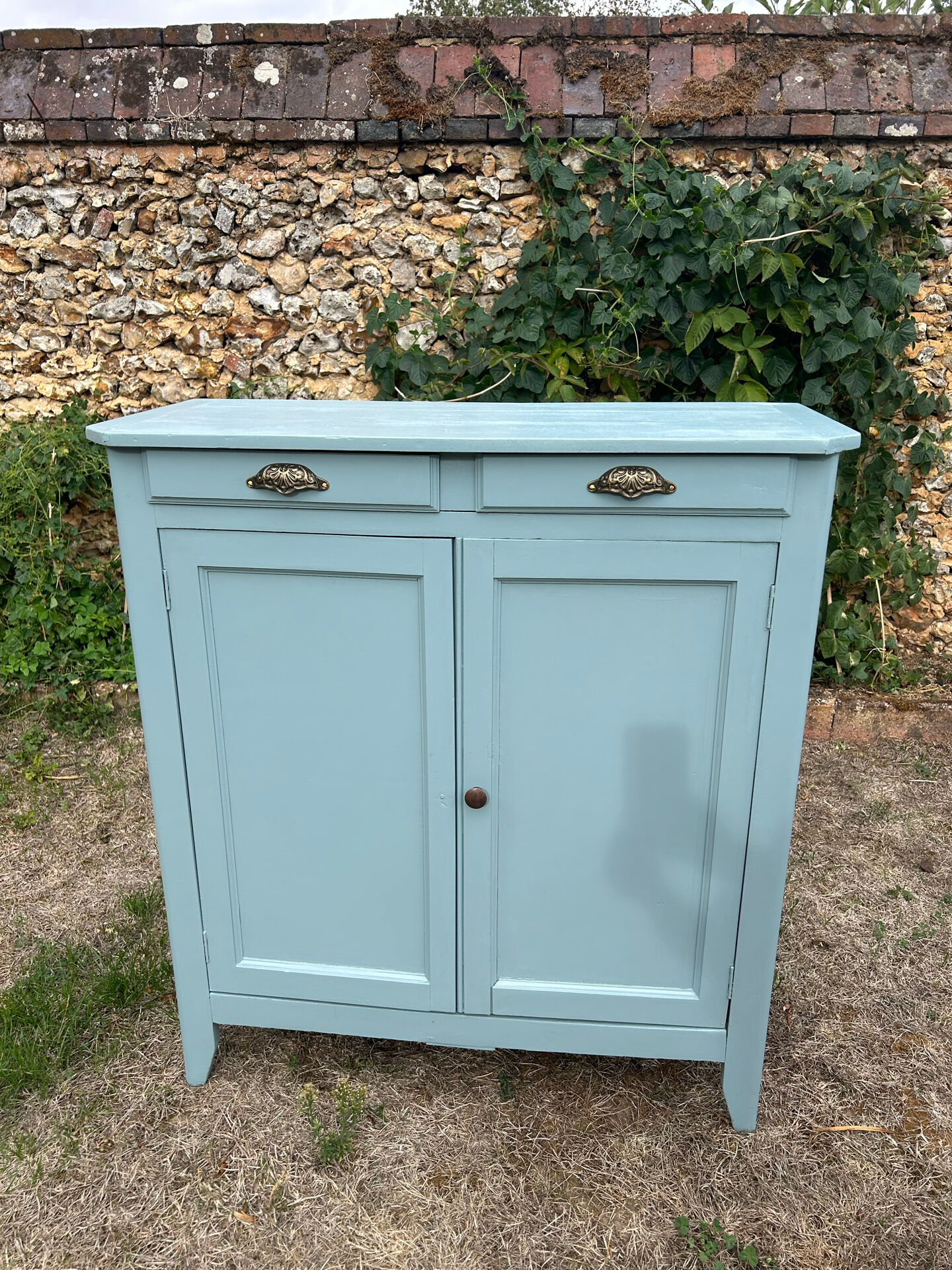 Buffet parisien vintage bleu 