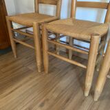 Ensemble de quatre chaises paillées