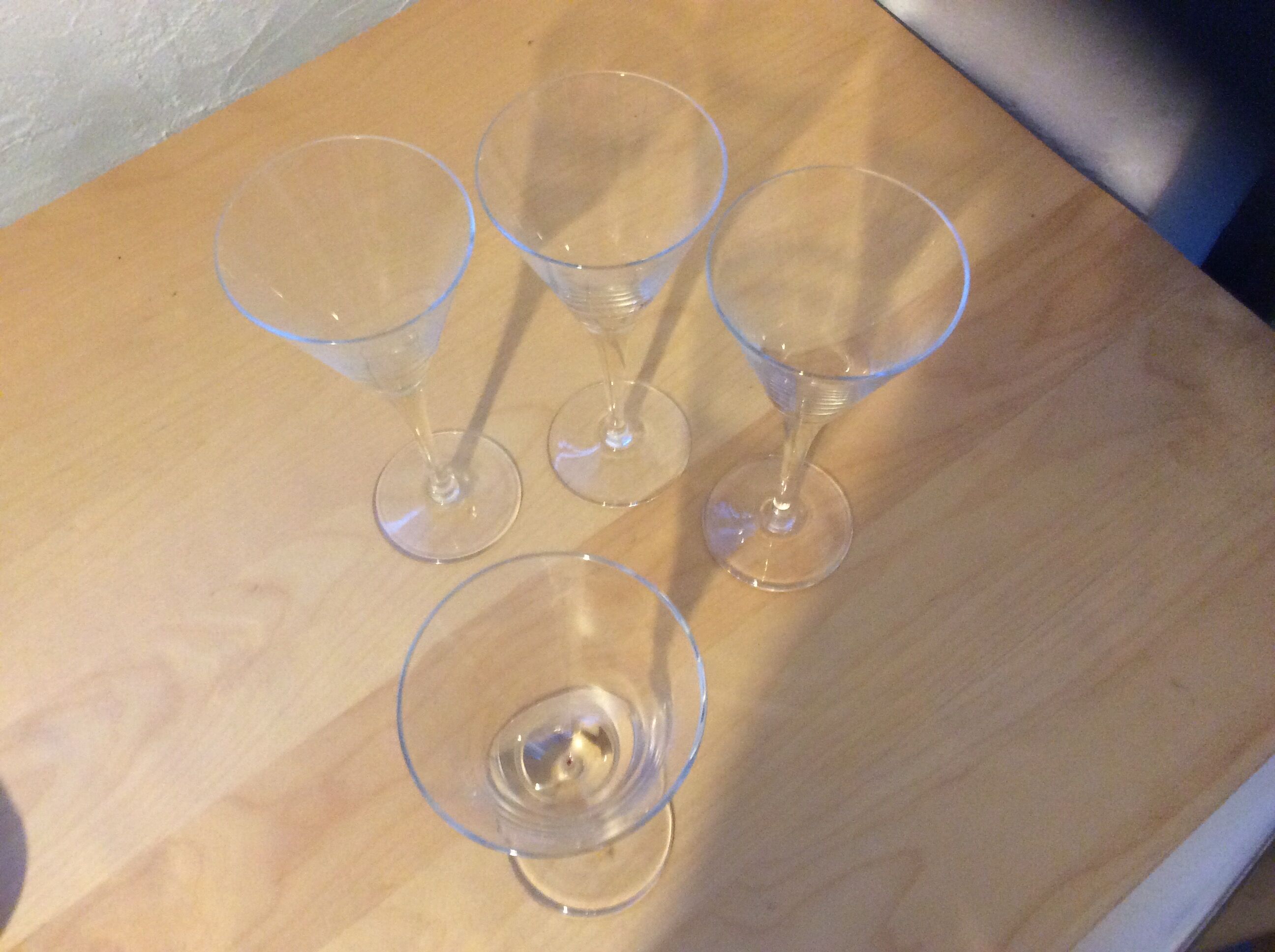 4 glasses Martini cocktail