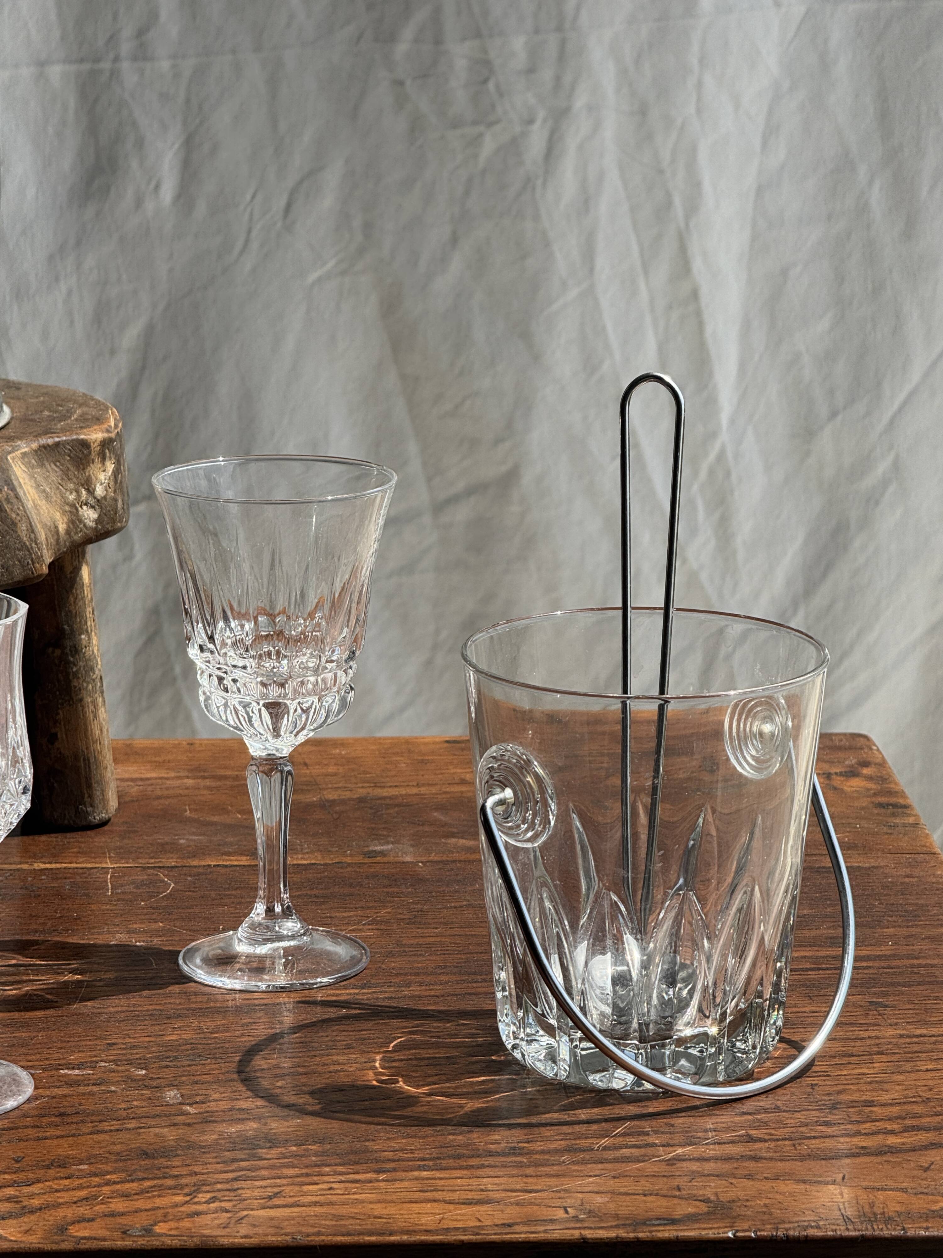 Small glass ice bucket with ladle H13.5