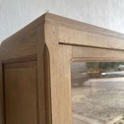 Armoire vitrée