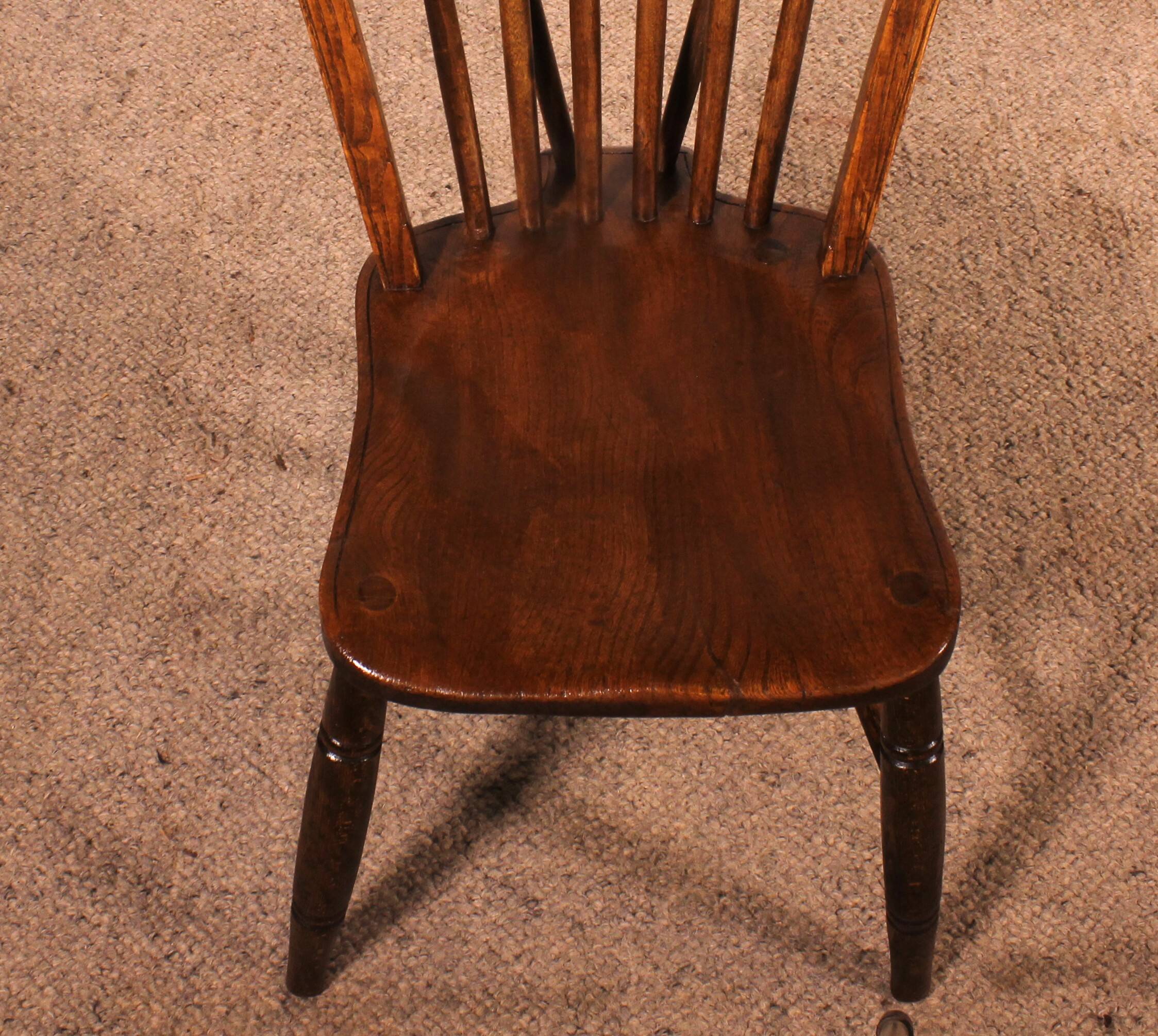 set of 5 Windsor chairs and two armchairs - 19th century