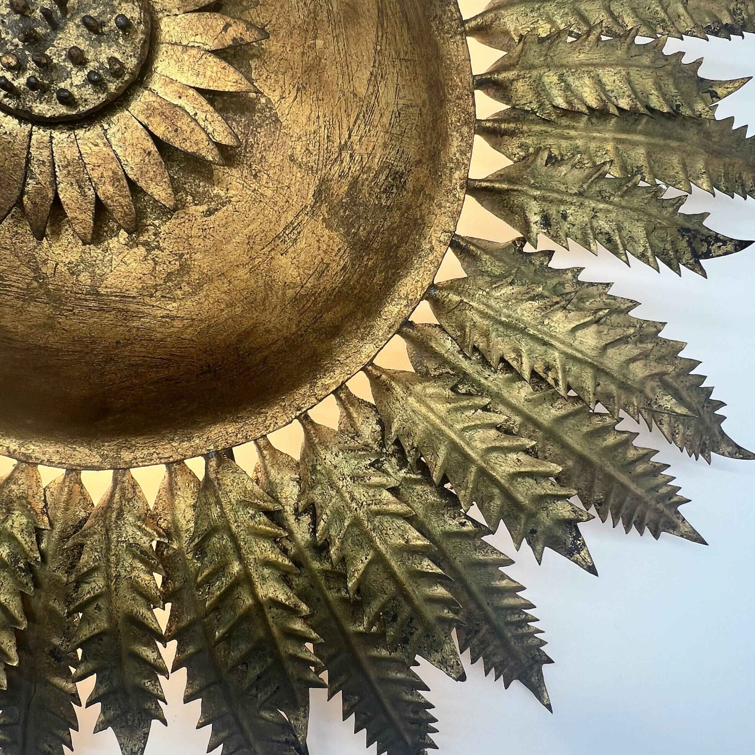 Large wall sconce "Sol" in gilded wrought iron – Spain, 1950s