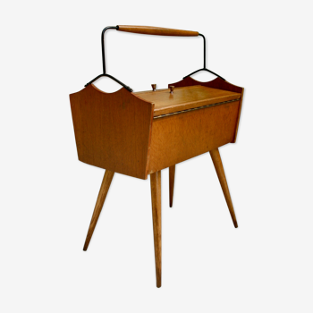 Standing sewing box from the 50s