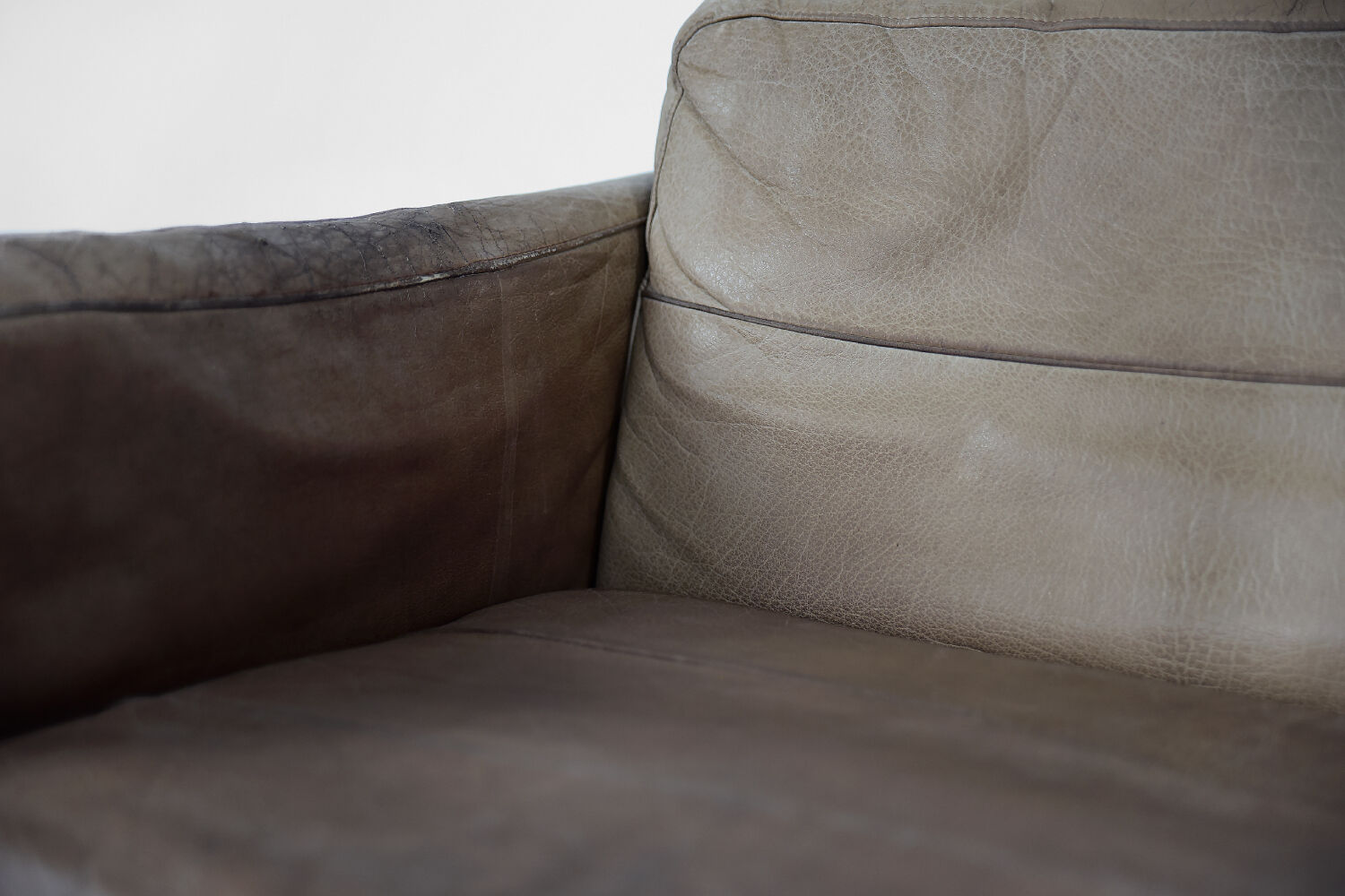 Vintage scandinavian mid-century modern leather and oak sofa, 1970s