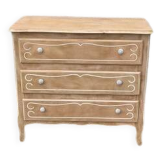 Vintage chest of drawers