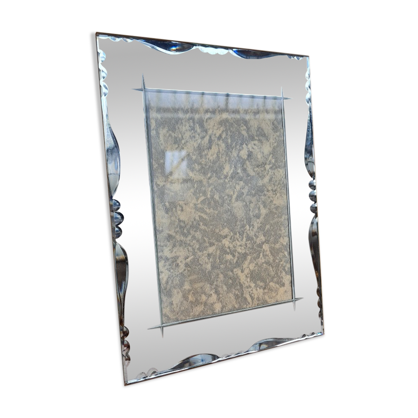 Beveled mirror photo frame