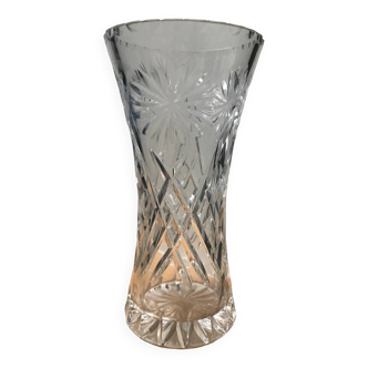 Vase en cristal taillé