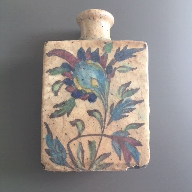 Soliflore floral decoration and fish