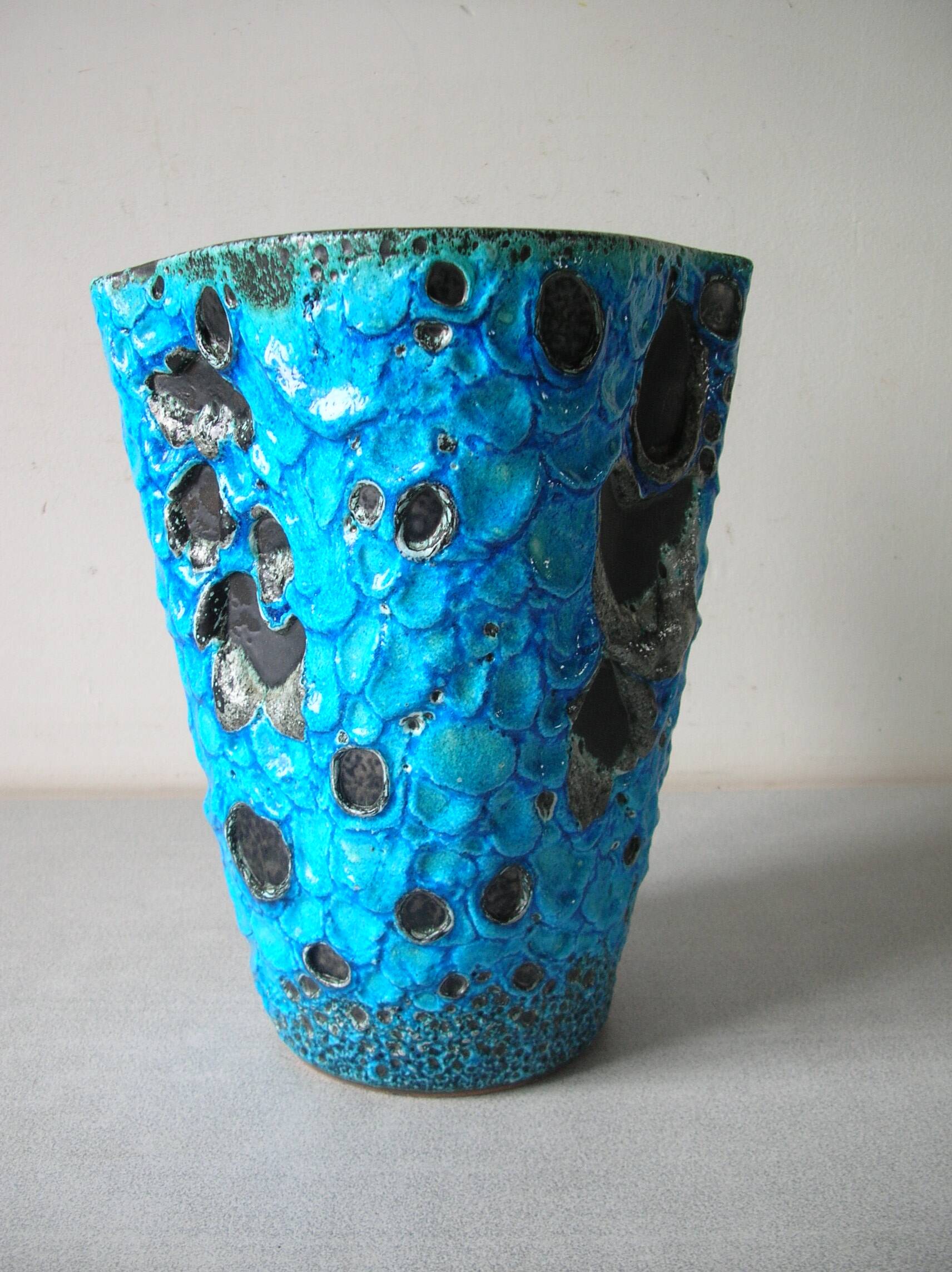 Old blue ceramic vase terracotta sea foam 22 cm living room office decoration