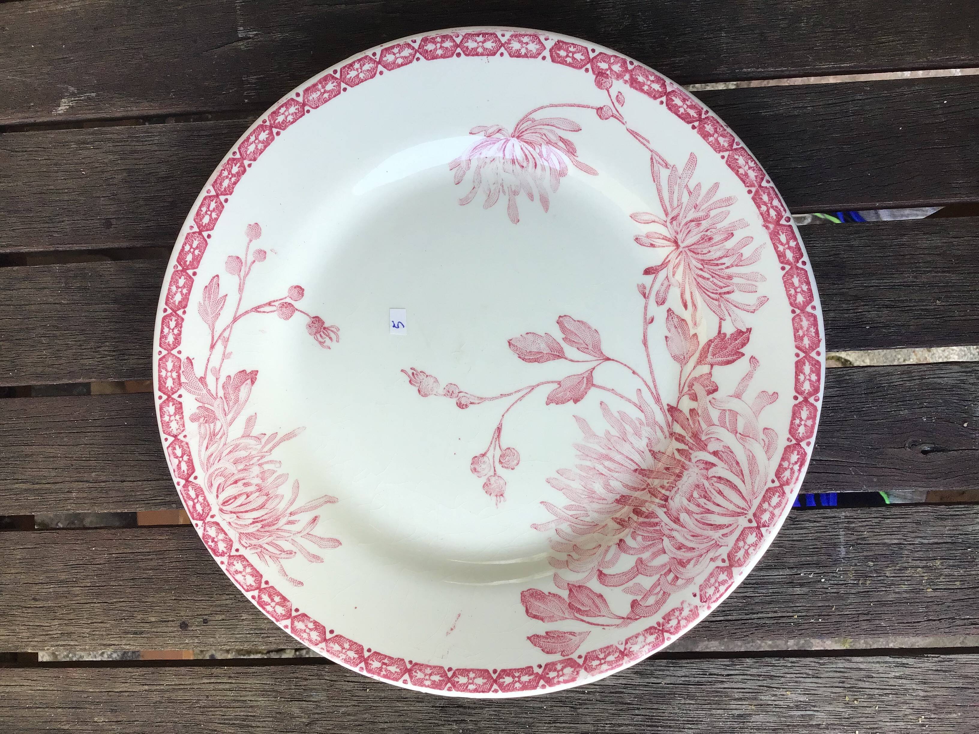 Assiettes à dessert « Turenne » de Creil et Montereau