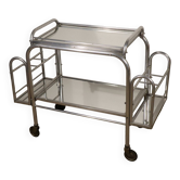 Vintage 1970s rolling dessert trolley in chrome metal and mirrored glass.