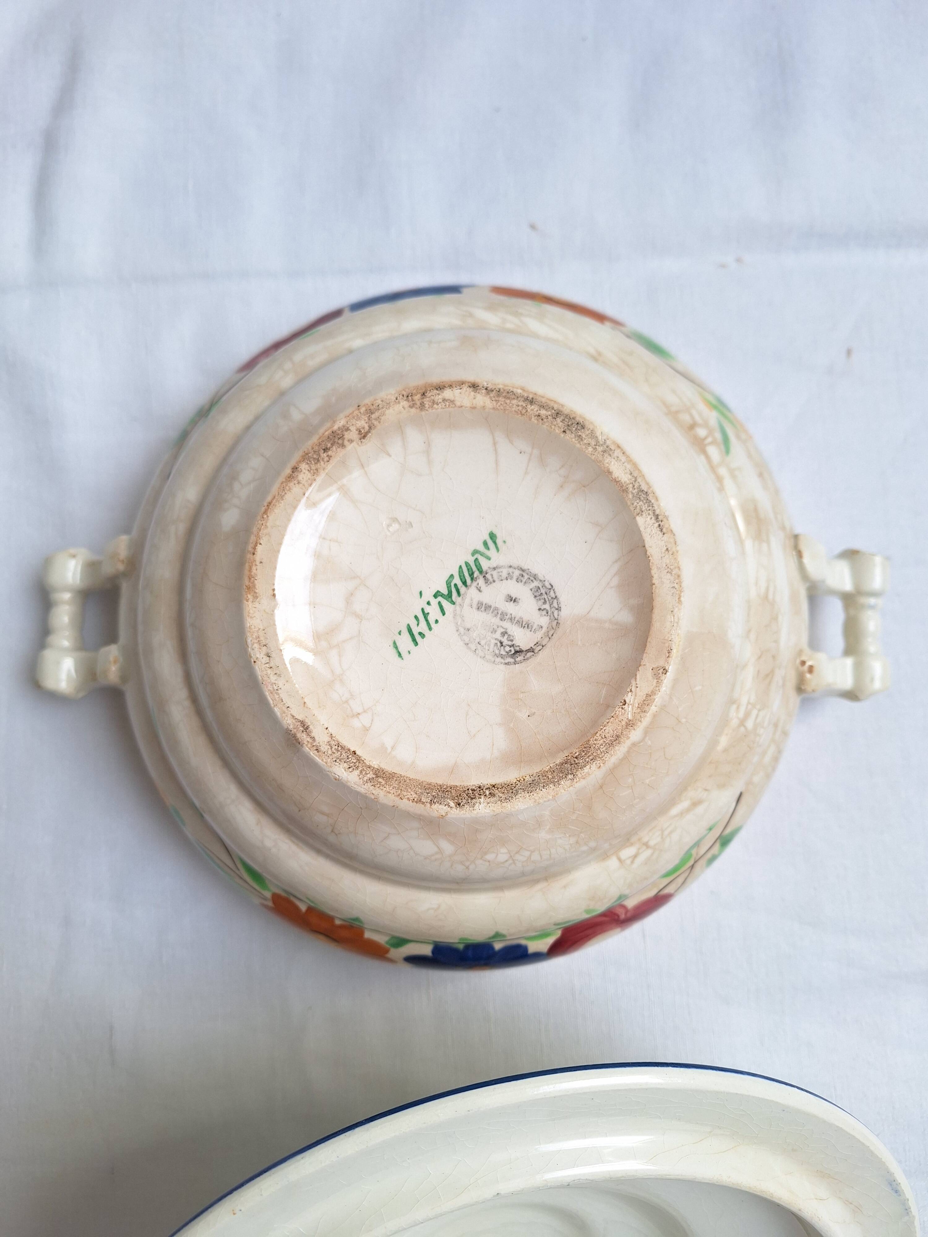 Longchamp soup tureen