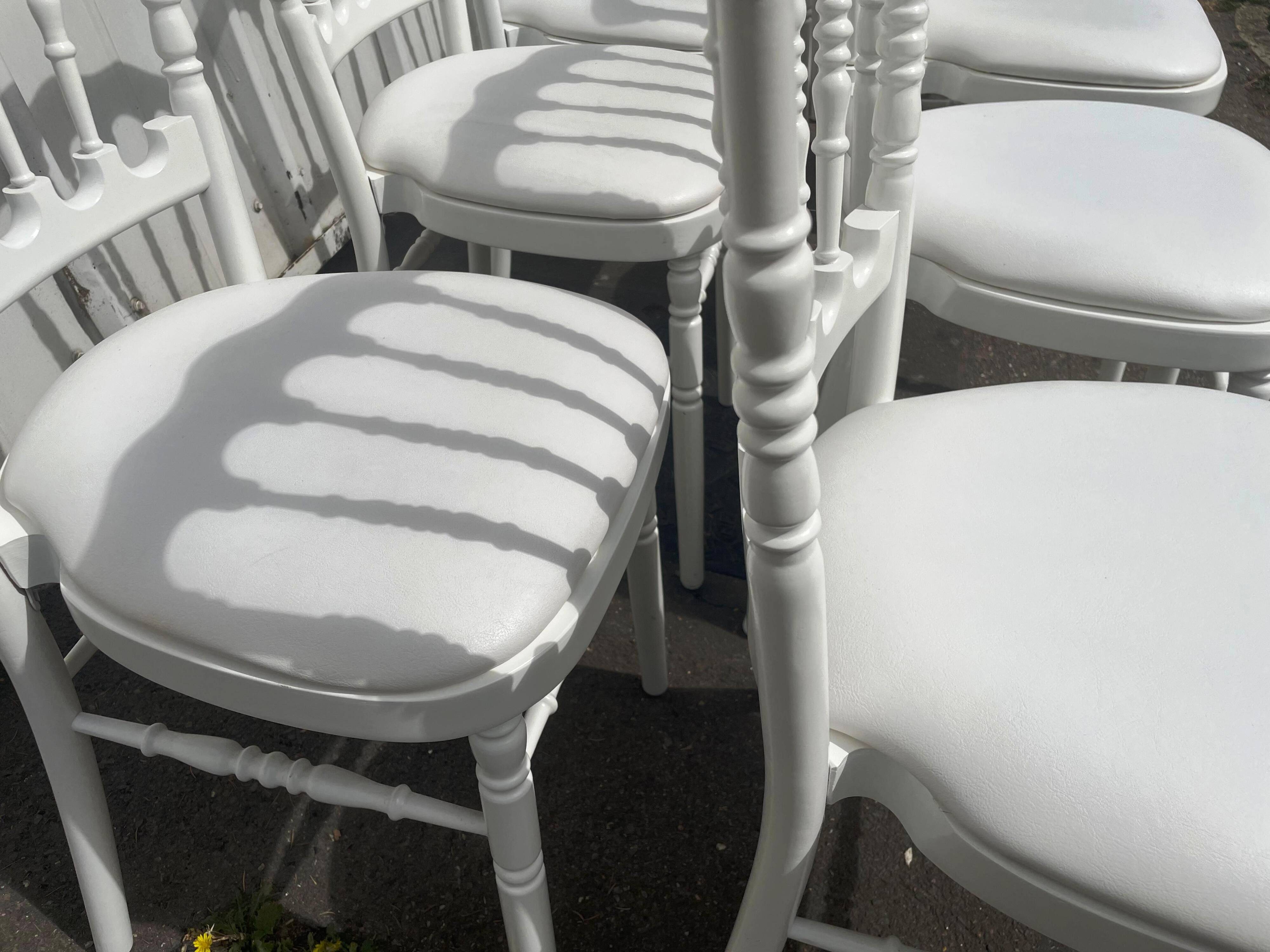 Suite de 10 chaises Napoléon III