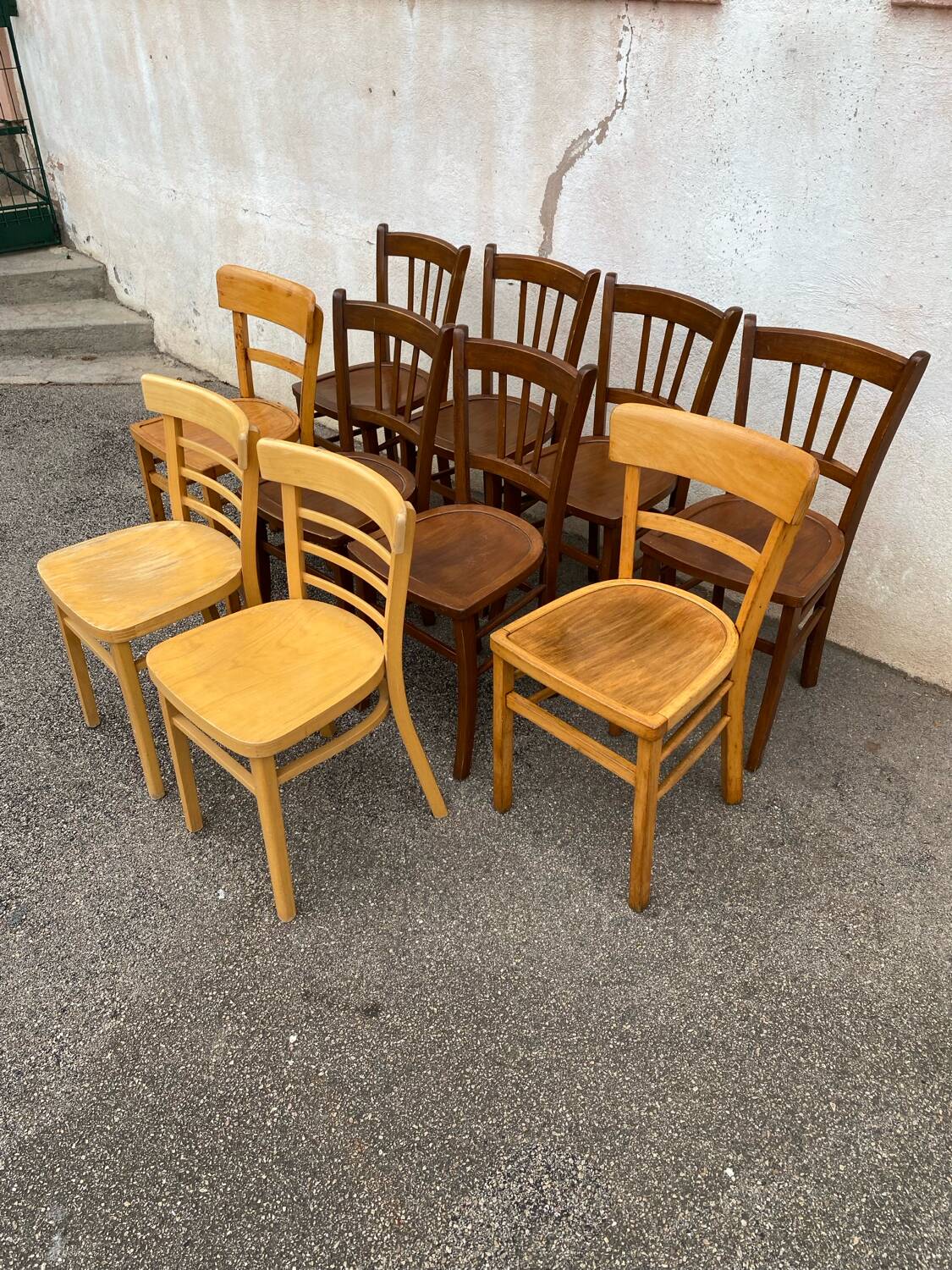 Set of 10 bistro chairs
