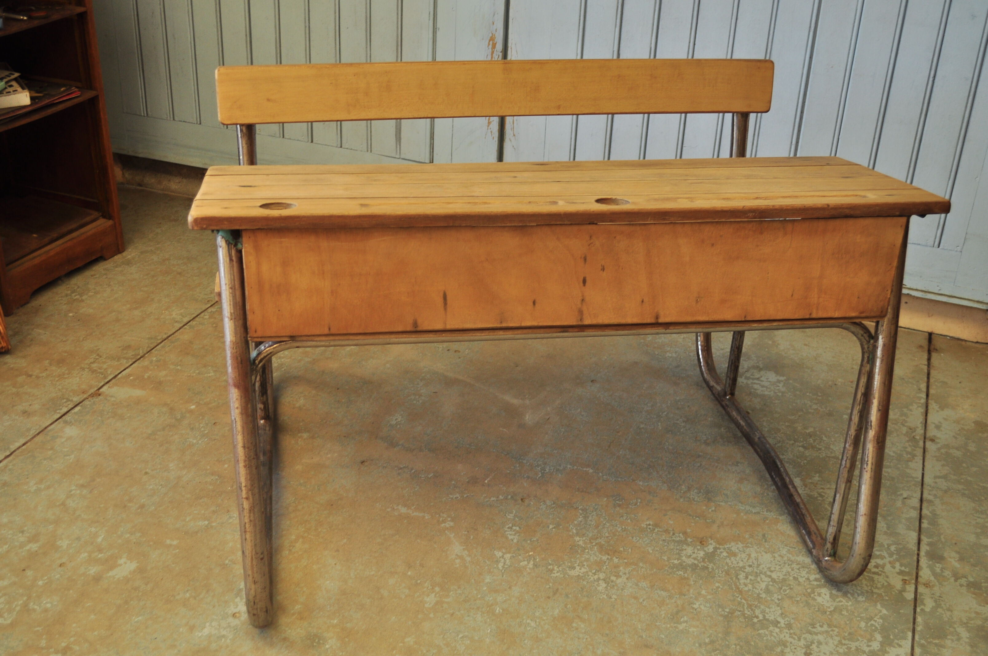 Double school desk