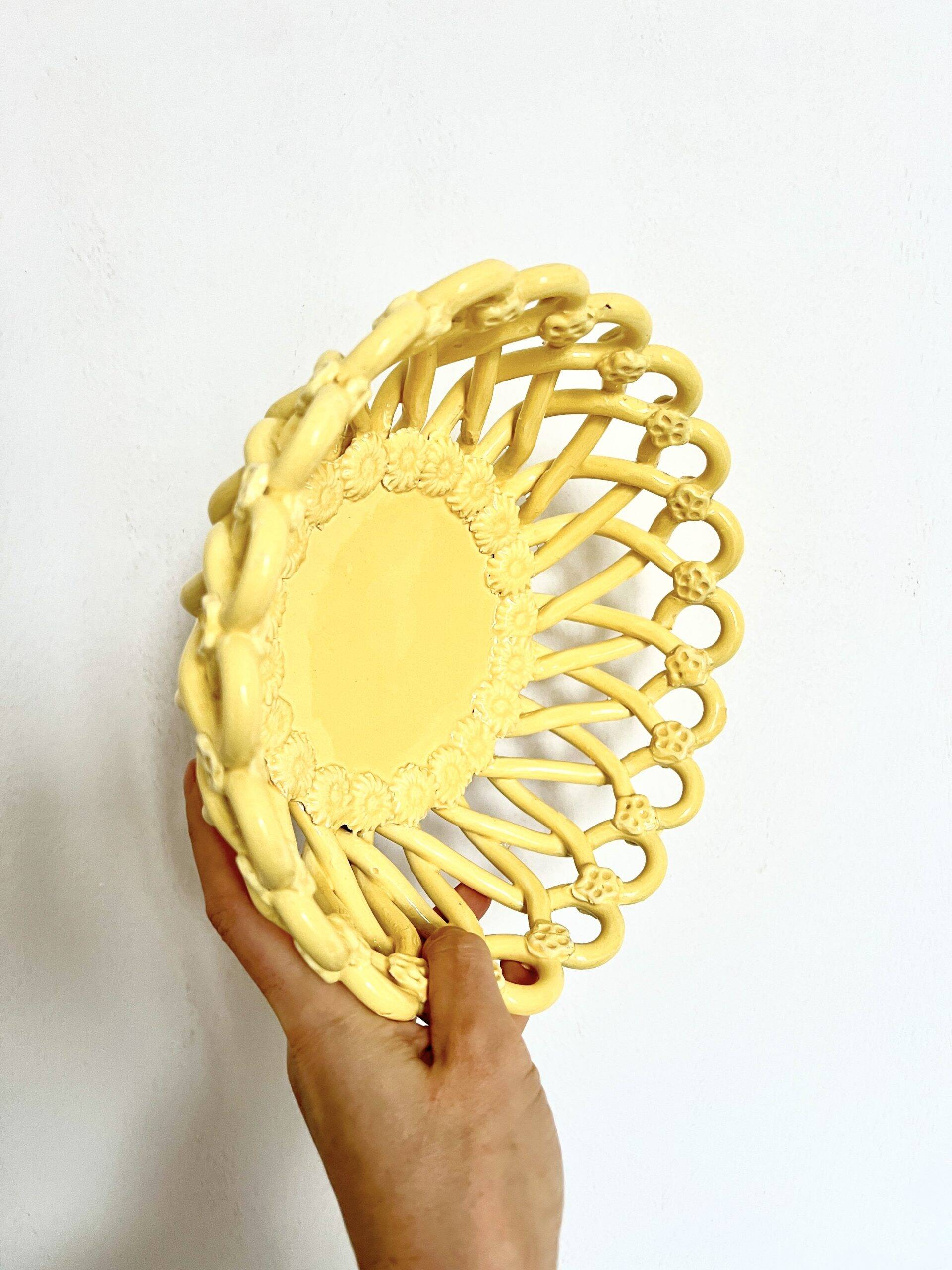 Coupe tressée céramique jaune  (23 cm)