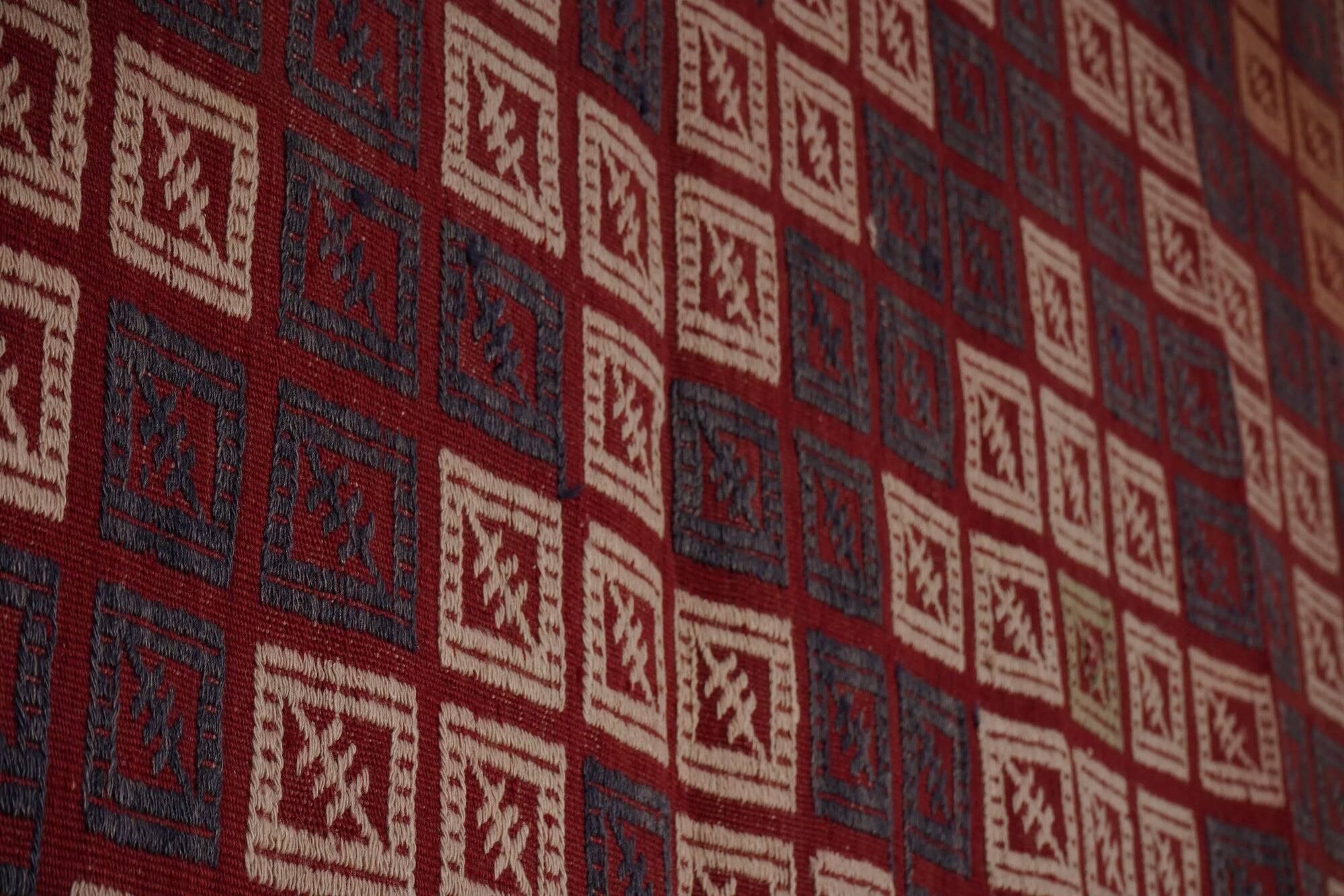 Kilim turc vintage tissé main 150x212 cm