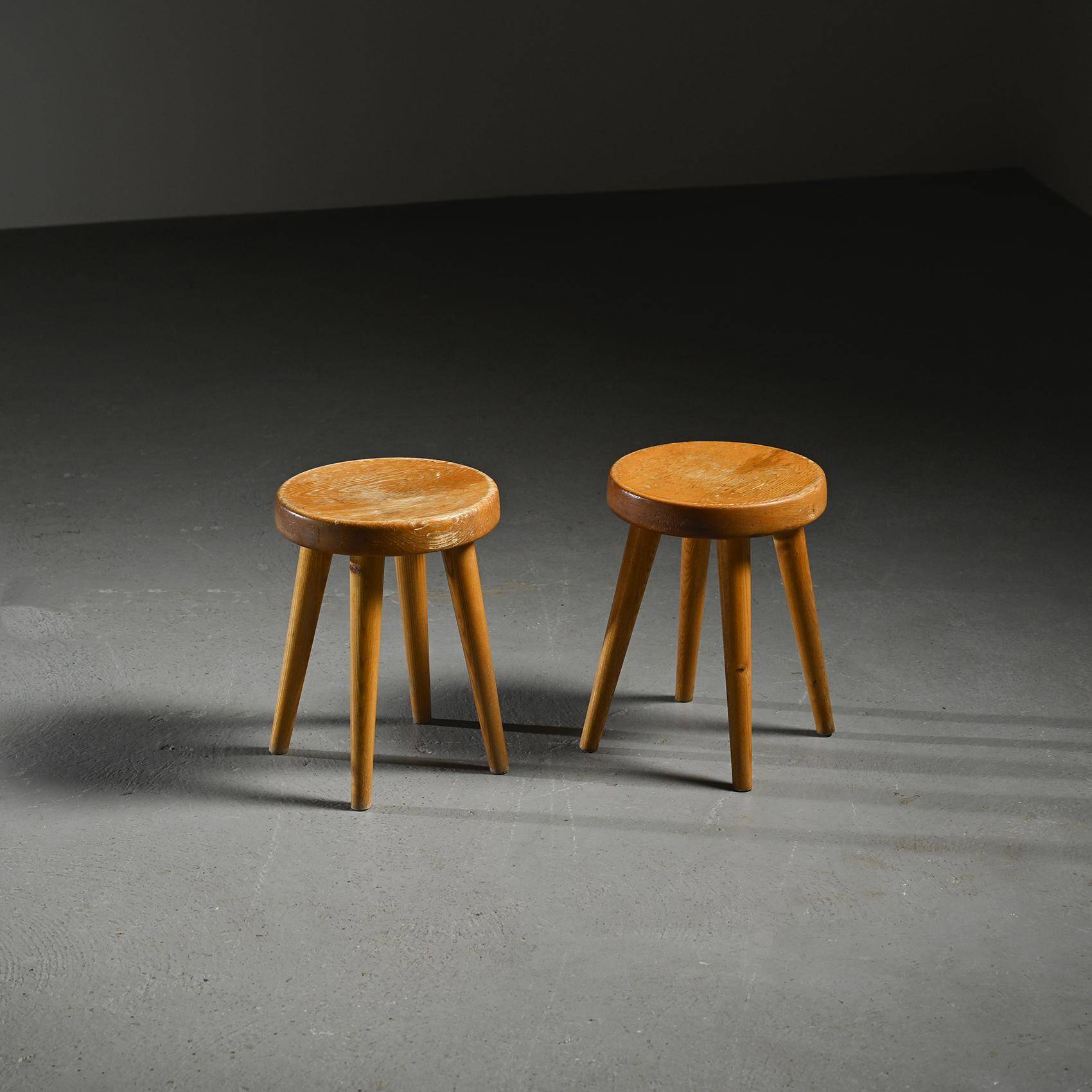 Pair of pine stools by René Martin, France, circa 1965