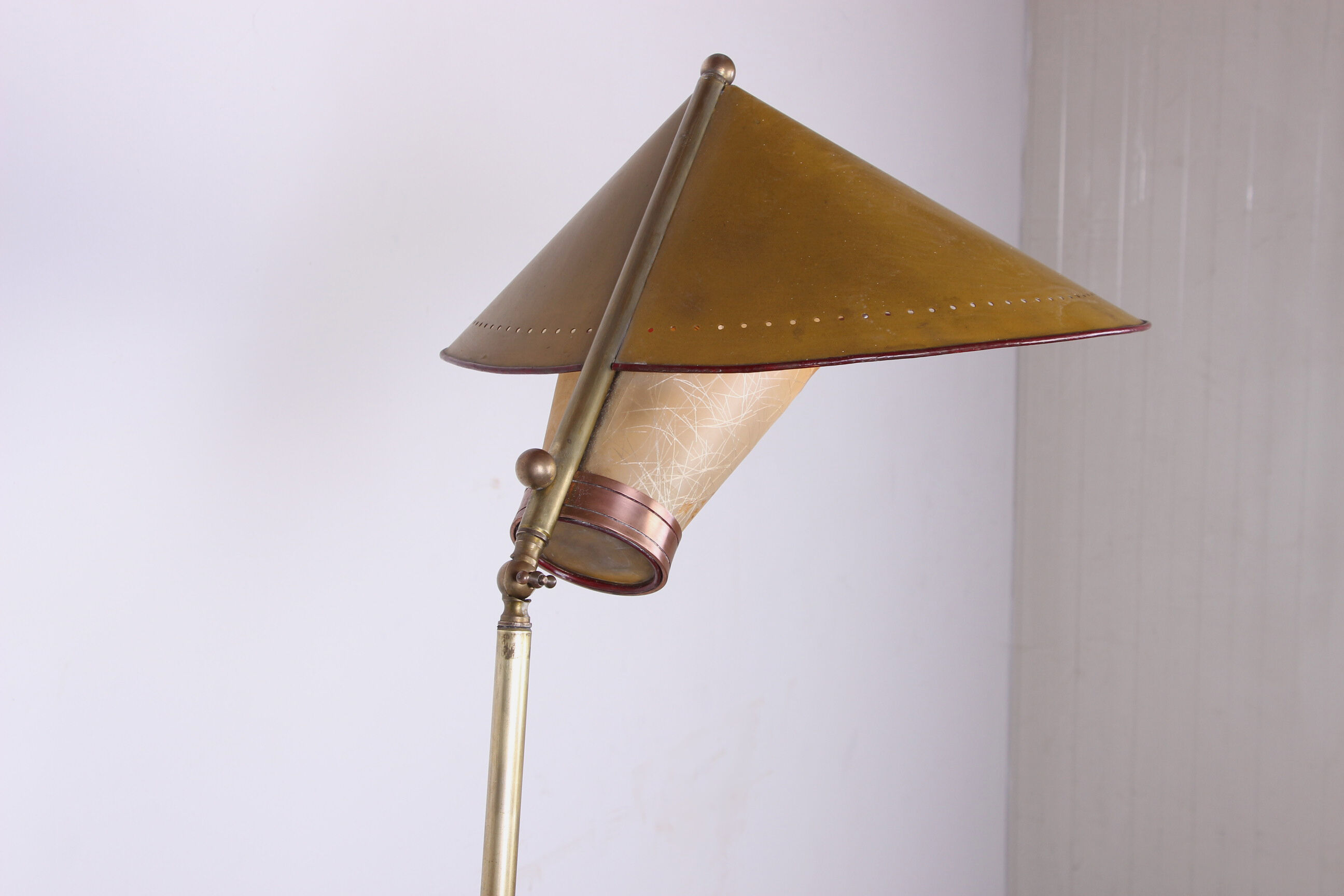 Italian brass floor lamp with conical shaft, adjustable in tilt and height, 1950