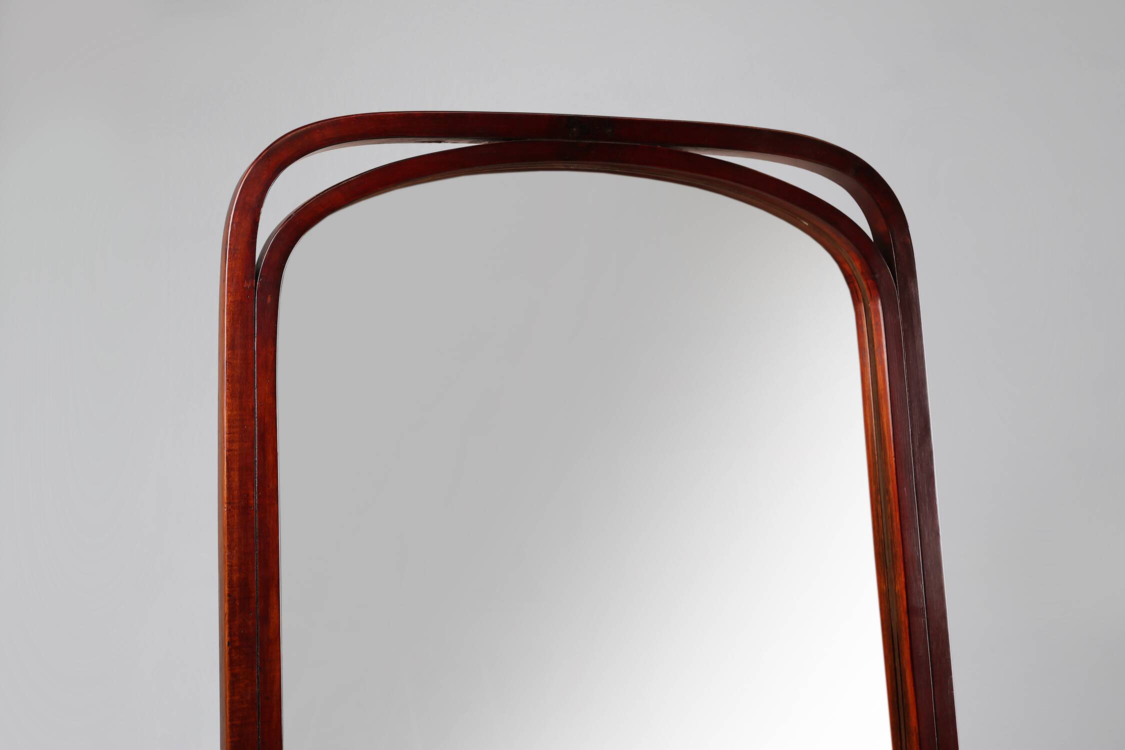 Iconic Cheval Dressing Mirror model 9954 by Thonet, Austria ca. 1904