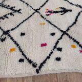 Handmade wool Berber rug 172 X 110 CM