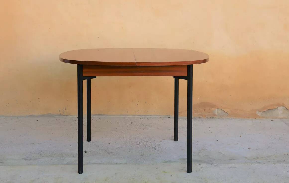 Vintage extendable dining table by Pierre Guariche