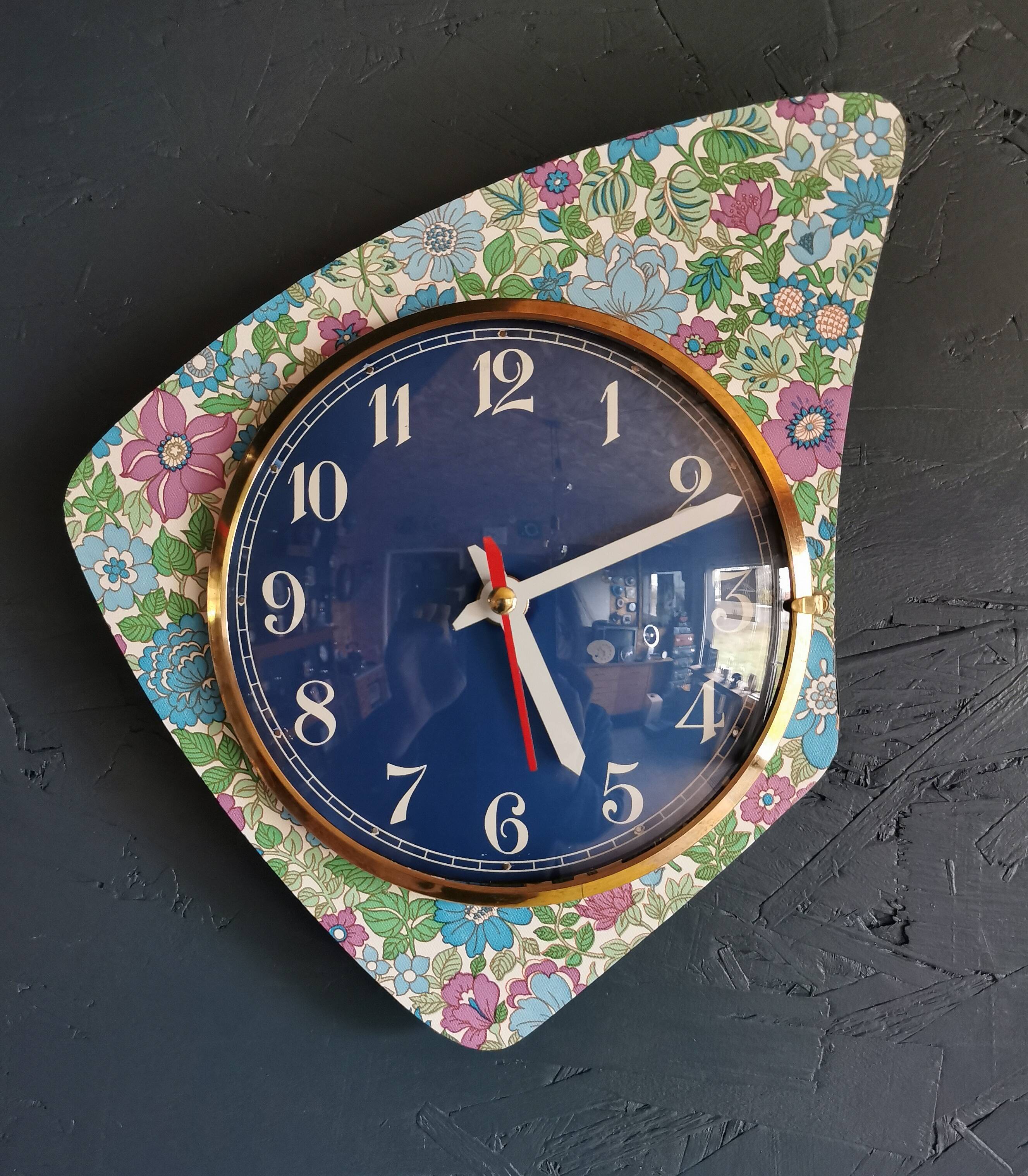 Vintage formica clock silent asymmetrical wall pendulum "Blue purple green flowers"