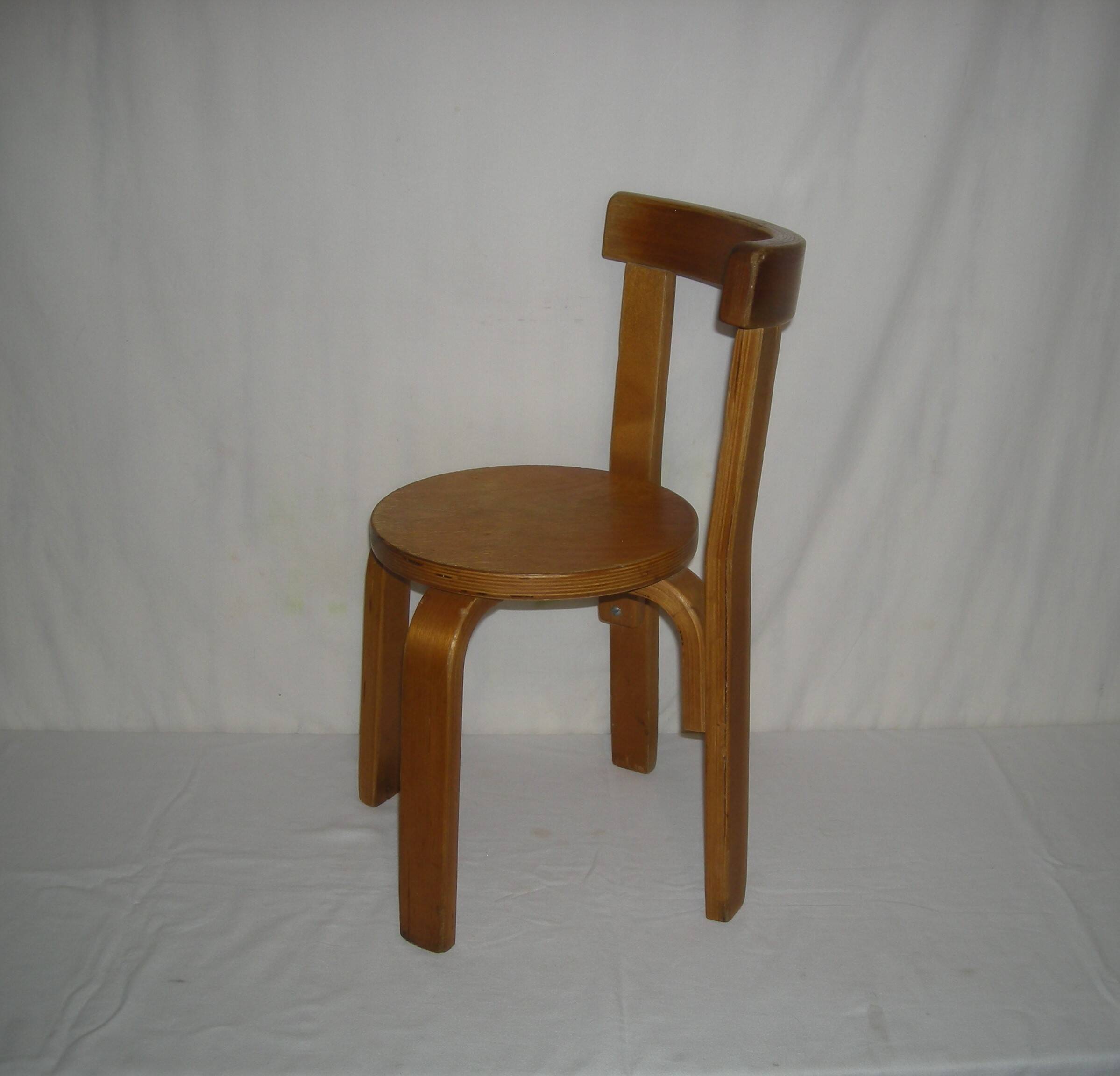 Chaise enfant Alvar Aalto