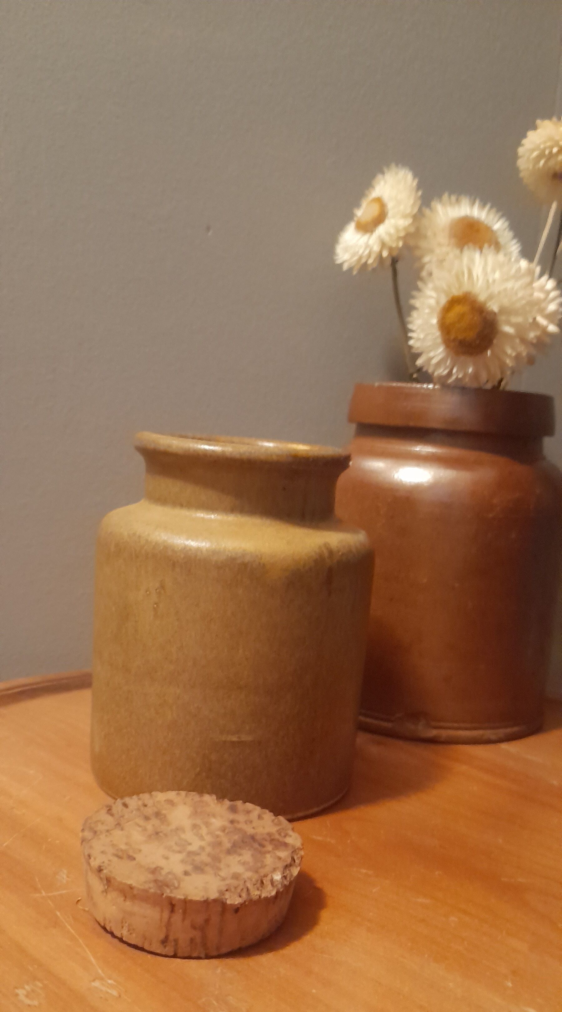 Trio of pottery & decorative stoneware pitcher - vintage