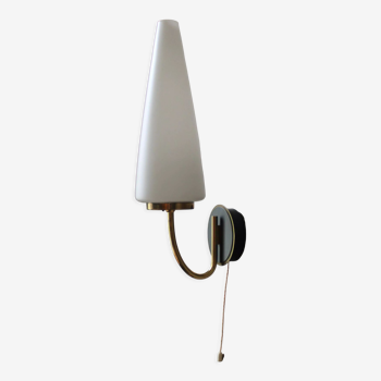 Vintage opaline & brass wall lamp