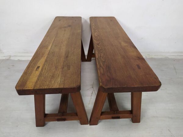 Paire de bancs de ferme