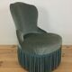 Fauteuil crapaud velours vert à franges