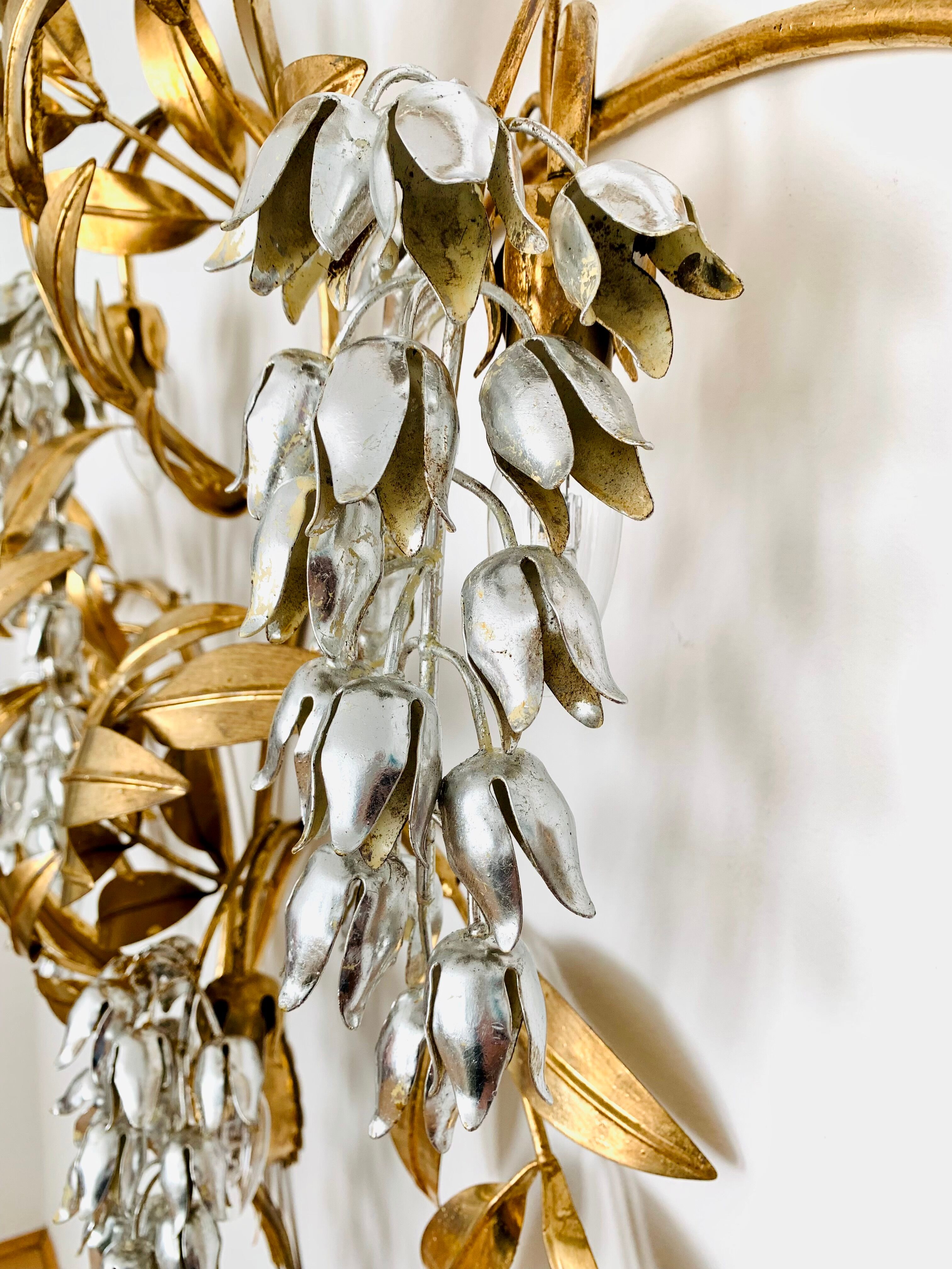 Hollywood Regency palm leaf wall lamp by Hans Kögl