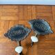 Double patère en métal et céramique