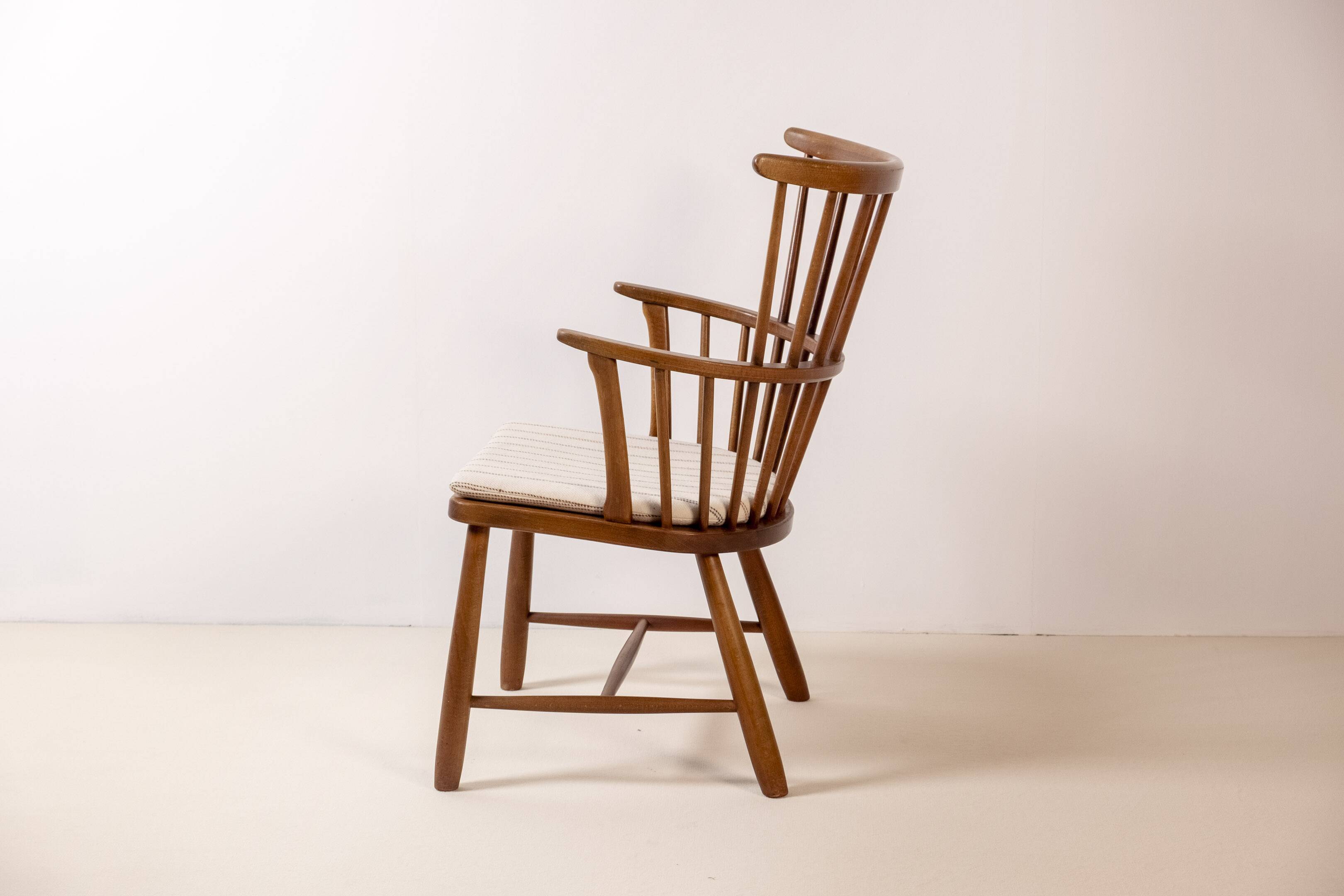 Chaise Windsor Ove Boldt modèle 1638, Fritz Hansen années 1940