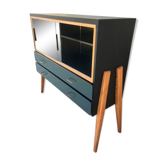 Showcase vintage compass feet