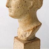 Bust woman
