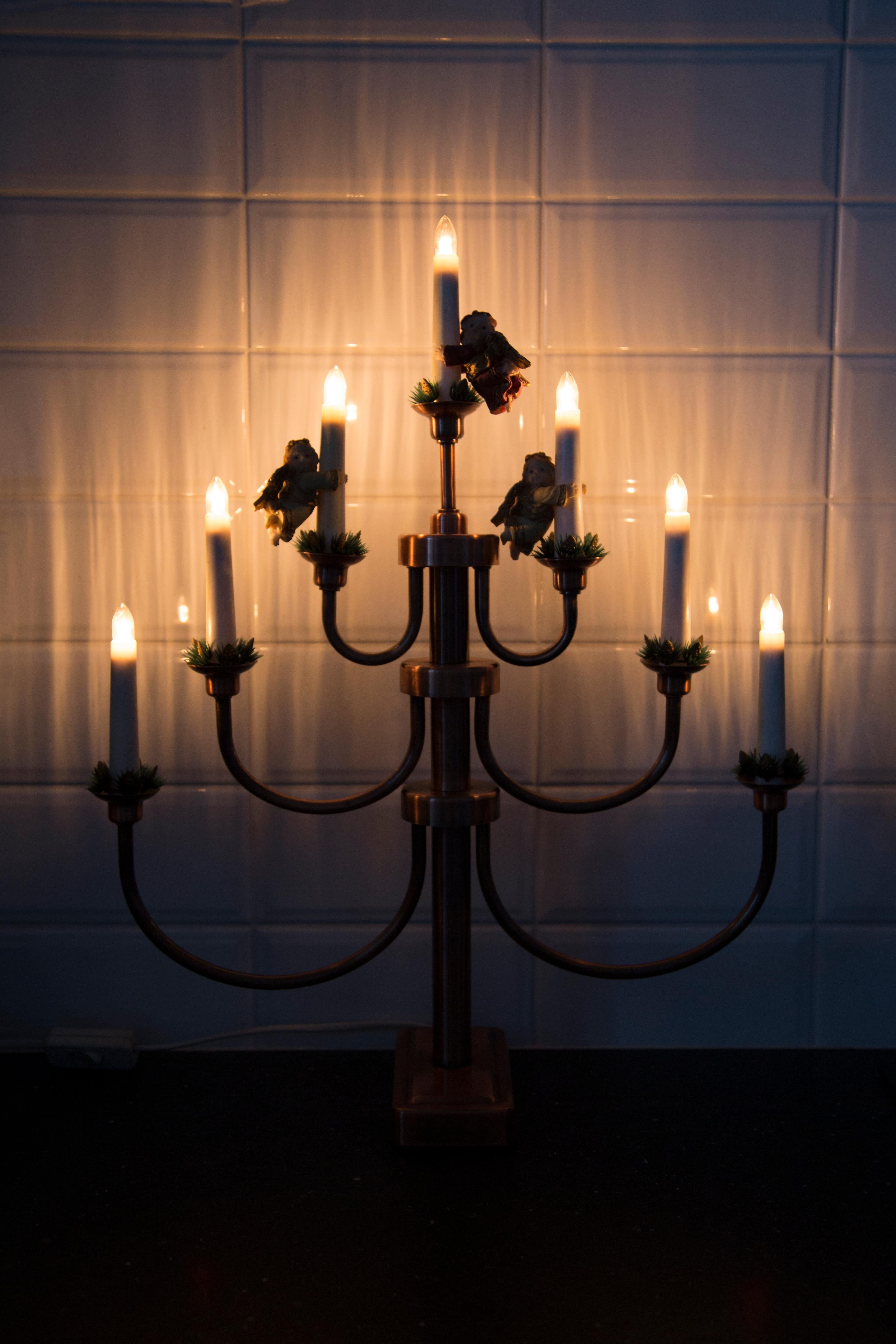 Lampe de table Mid Century White Angels