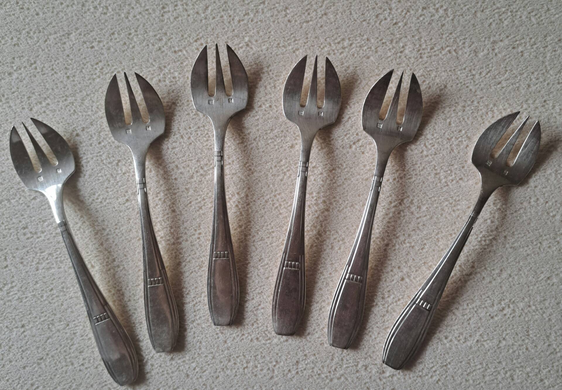 6 silver-plated oyster forks Joseph Buisson Orbrille